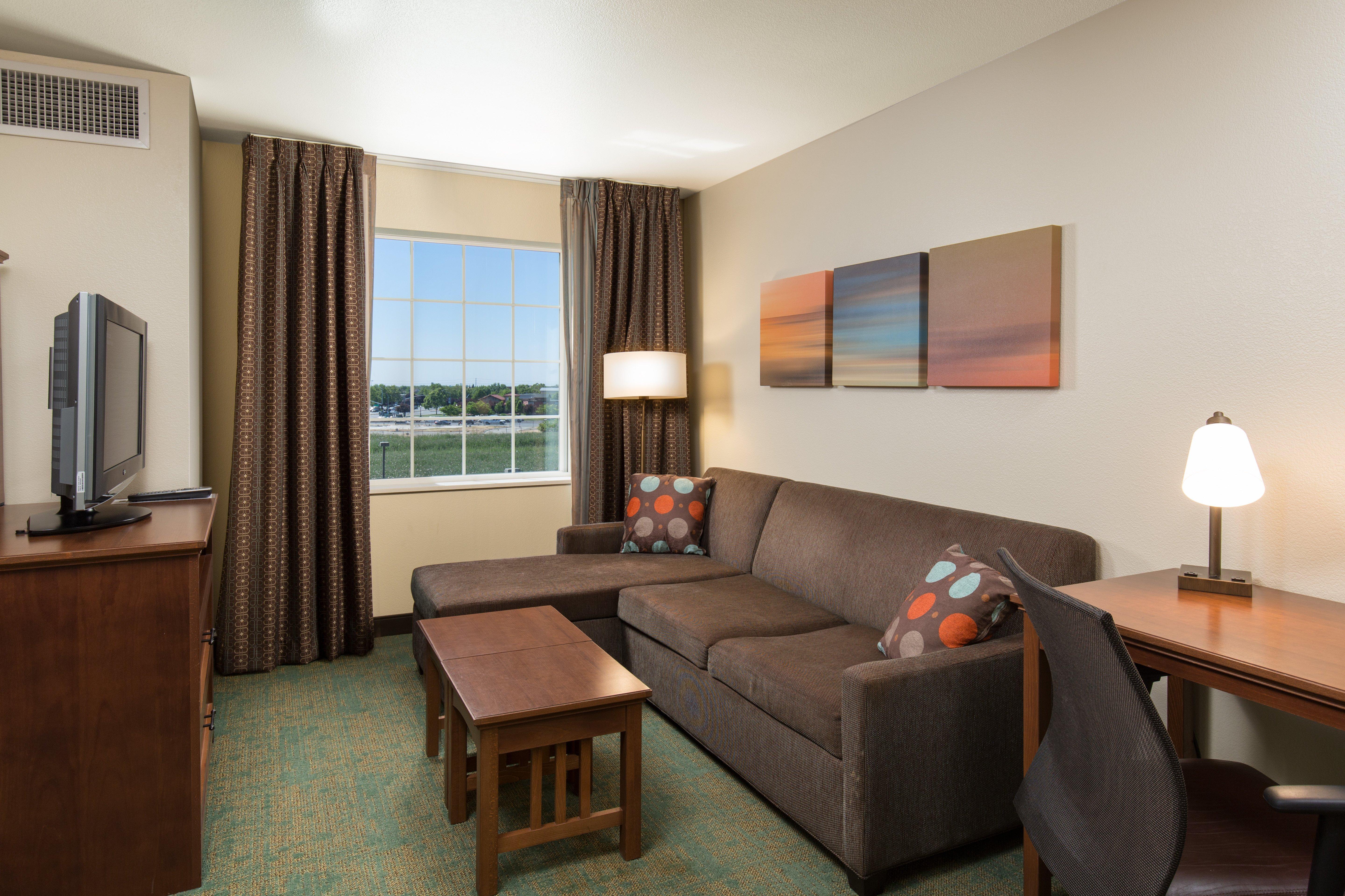 Hotel Staybridge Airport Natomas, An Ihg