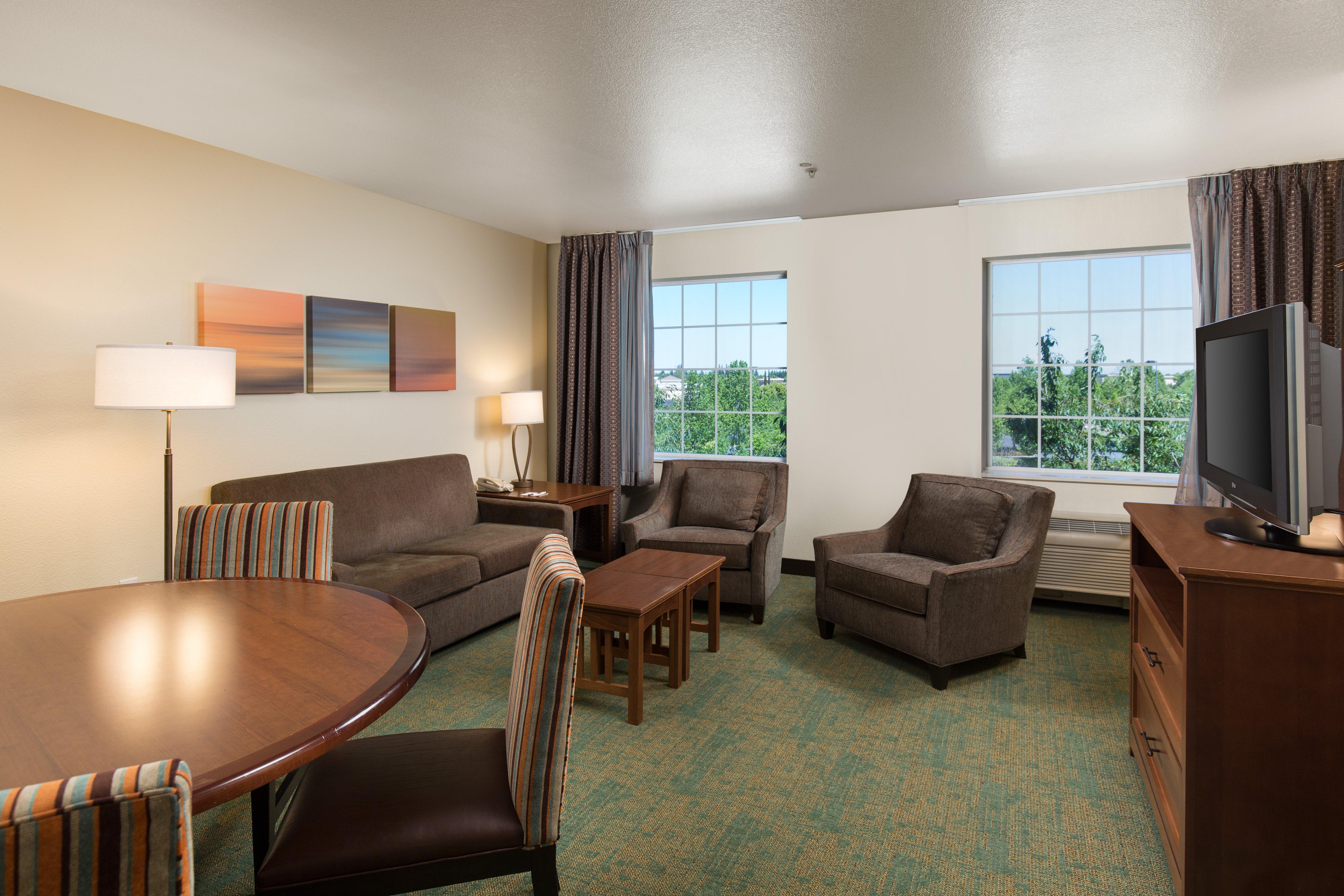 Staybridge Airport Natomas, An Ihg