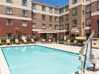 Staybridge Airport Natomas, An Ihg Hotel Sacramento